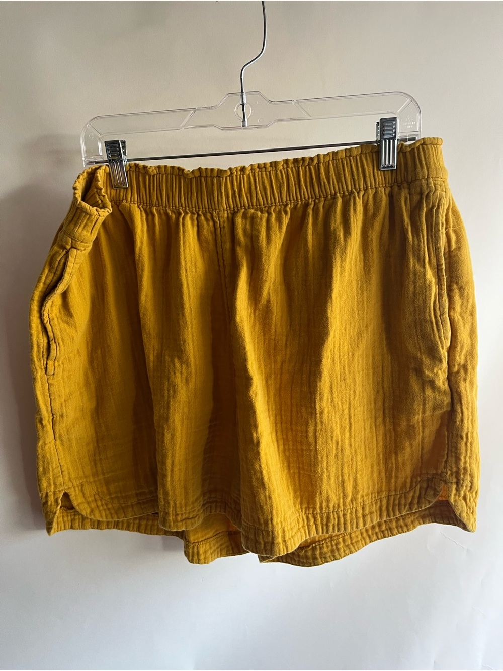 Old Navy Gauze Shorts Comfort Waistband Mustard Yellow Pockets! EUC Summer